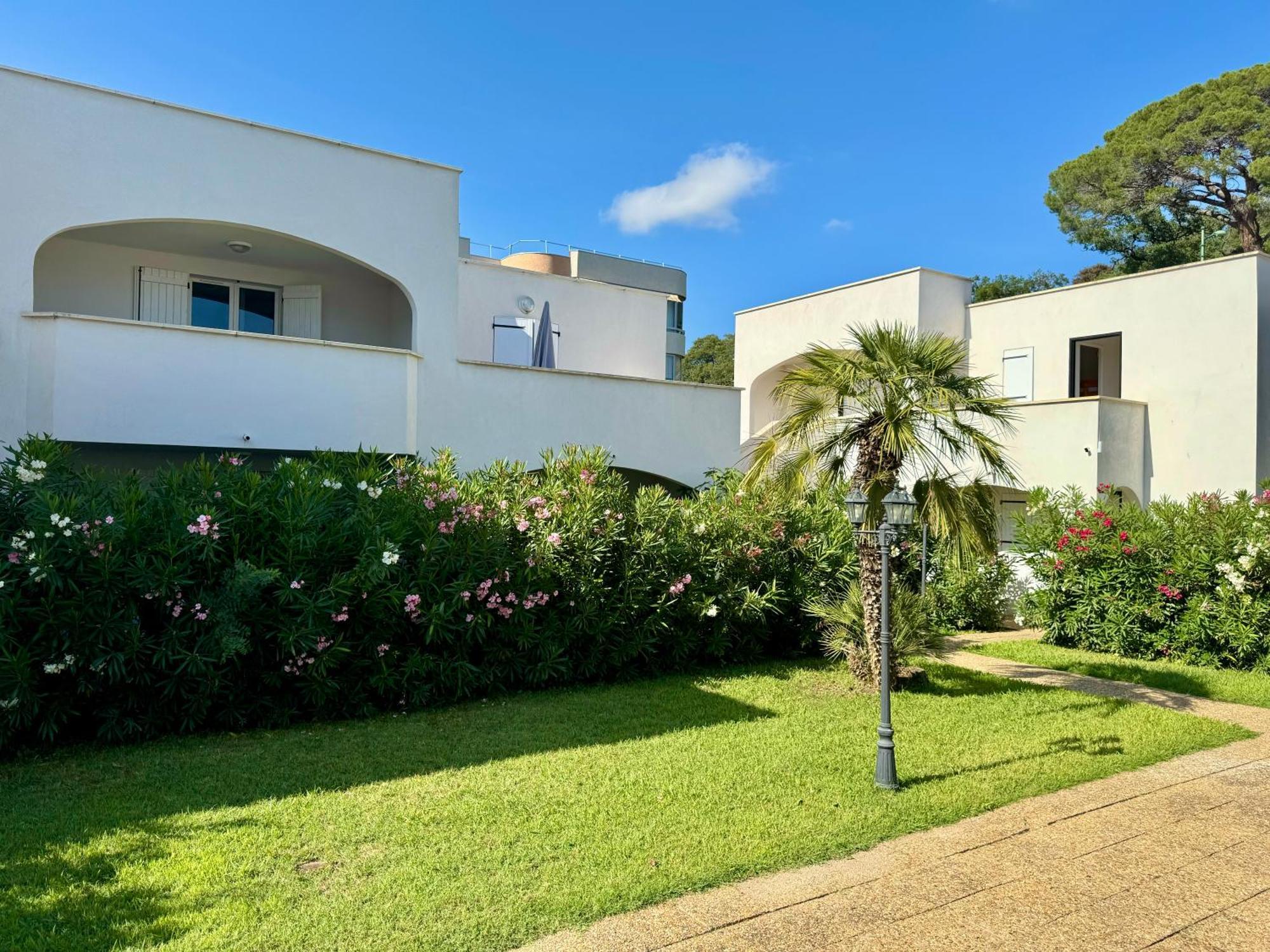 Beach Cannes Bungalows Le Cannet Habitación foto