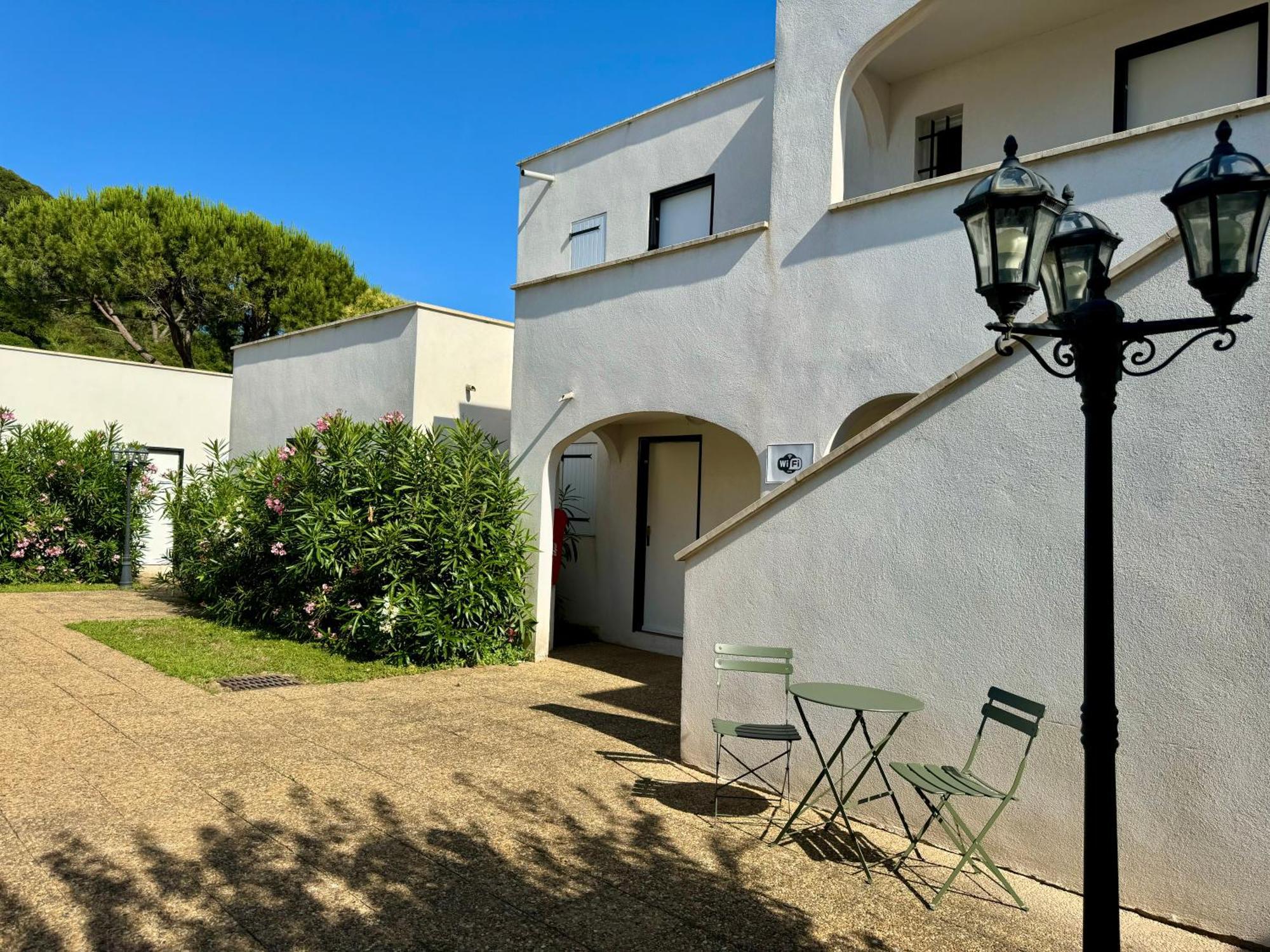 Beach Cannes Bungalows Le Cannet Exterior foto