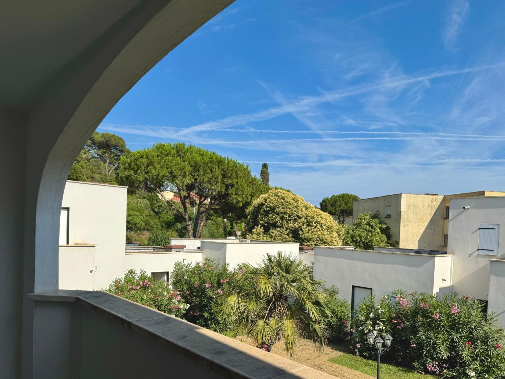 Beach Cannes Bungalows Le Cannet Exterior foto